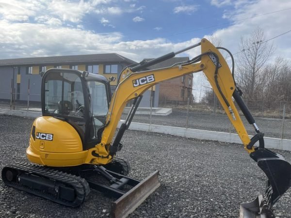 1739024592762-4-600x450 Jcb 8035 zts + 3 godets – mini pelle 3,6t – Image 1