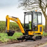 Mini Pelle Électrique JCB 19C-1E | Quase Neuf |  Accessoires Inclus – Image 6