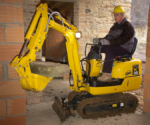 Mini-Pelle Komatsu PC09-1 | 55 heures d’utilisation | Accessoires inclus – Image 3