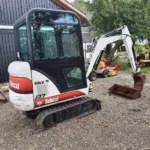 BOBCAT 322G + 3 GODETS – Mini Pelle 1,6T – Image 5