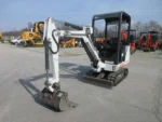 BOBCAT 320 + 3 GODETS – Mini Pelle 1.5T – Image 6
