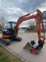 Hitachi zx50 + 3 godets – mini pelle 4.5t – Image 7