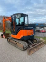 Hitachi zx50 + 3 godets – mini pelle 4.5t – Image 9