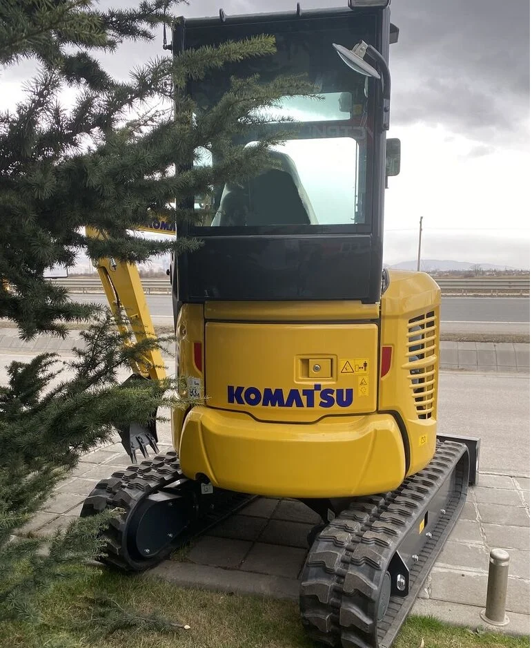 k7-5 Komatsu pc 26mr-5 + 3 godets – mini pelle 2,7t – Image 1