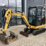 Caterpillar 301.7d cr + 3 godets – mini pelle 1,7 t